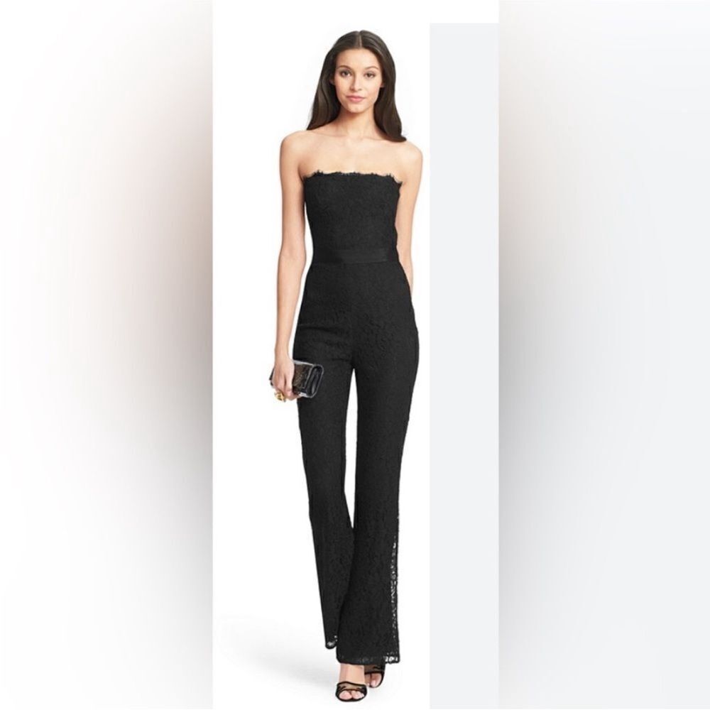 NWT Diane Von Furstenberg white  Lace Jumpsuit, US6